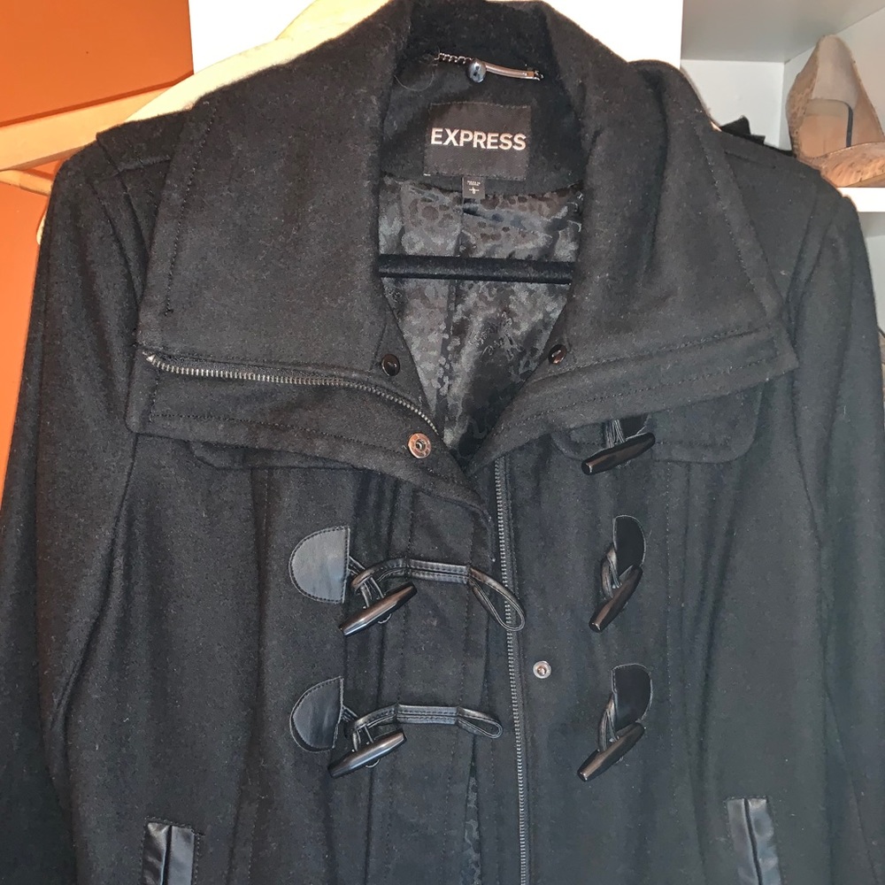 Express toggle coat